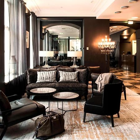 Hotel Telegraaf, Autograph Collection Tallinn Luaran gambar The hotel's lobby