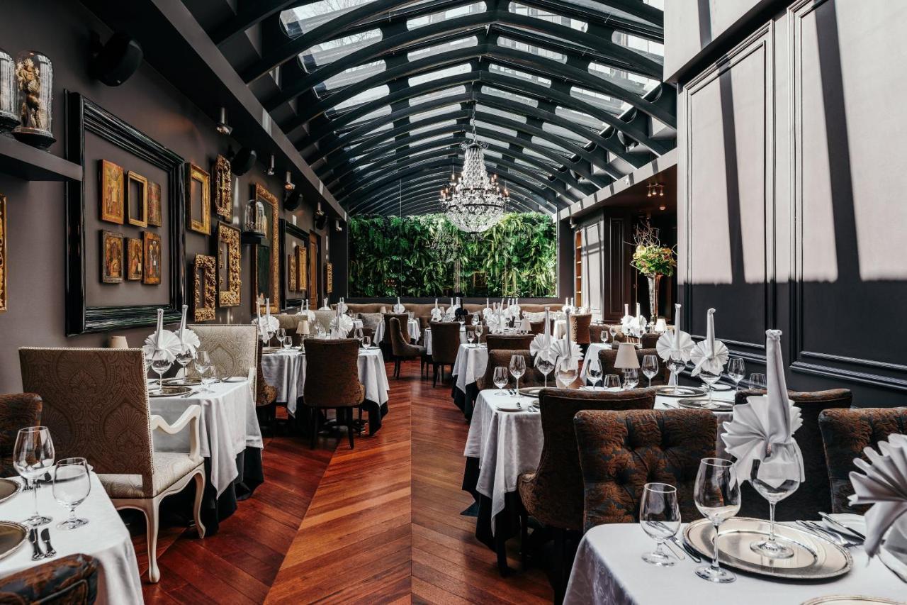 Hotel Telegraaf, Autograph Collection Tallinn Luaran gambar The interior of the restaurant