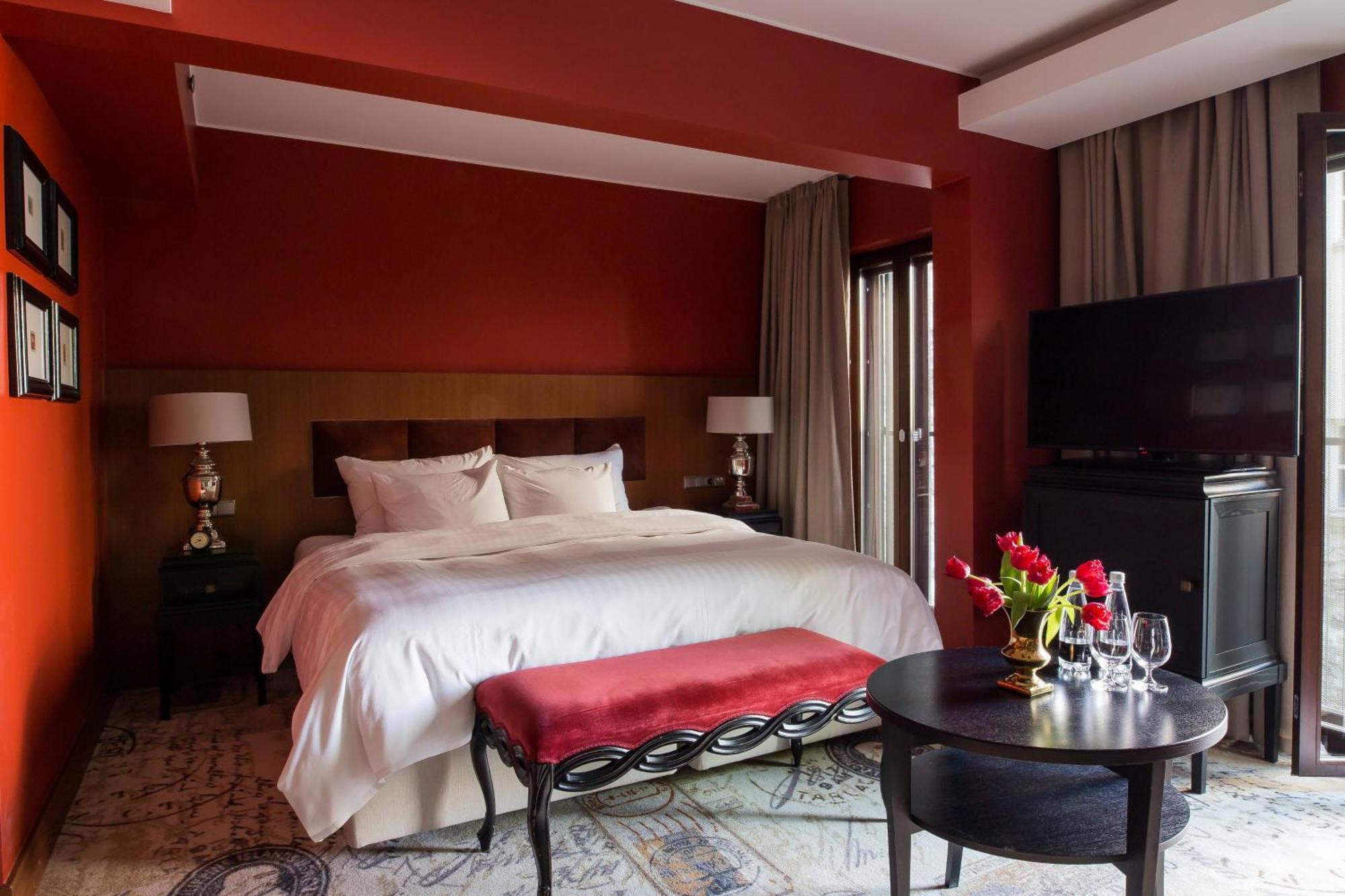 Hotel Telegraaf, Autograph Collection Tallinn Luaran gambar A room at the hotel