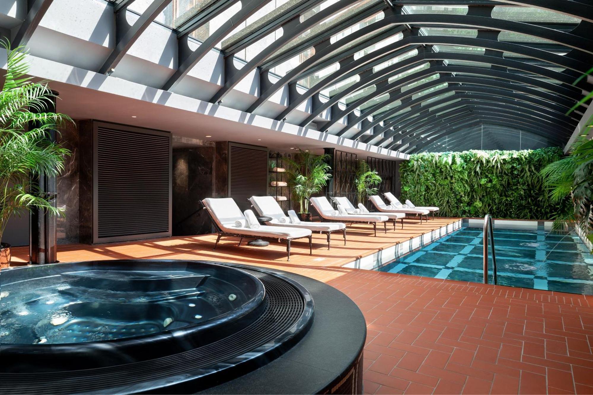 Hotel Telegraaf, Autograph Collection Tallinn Luaran gambar The Spa at The Landmark