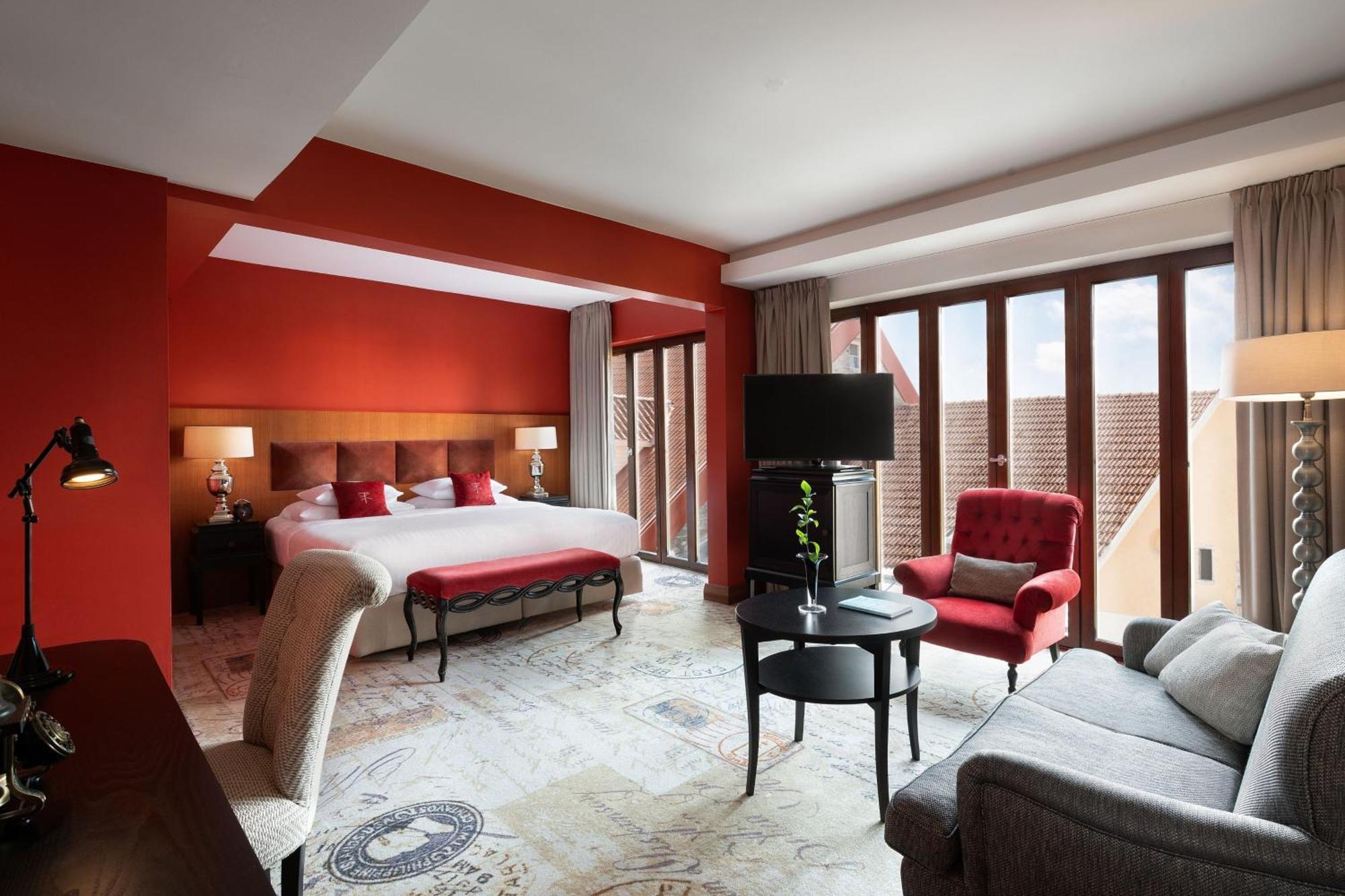 Hotel Telegraaf, Autograph Collection Tallinn Luaran gambar A suite at the hotel